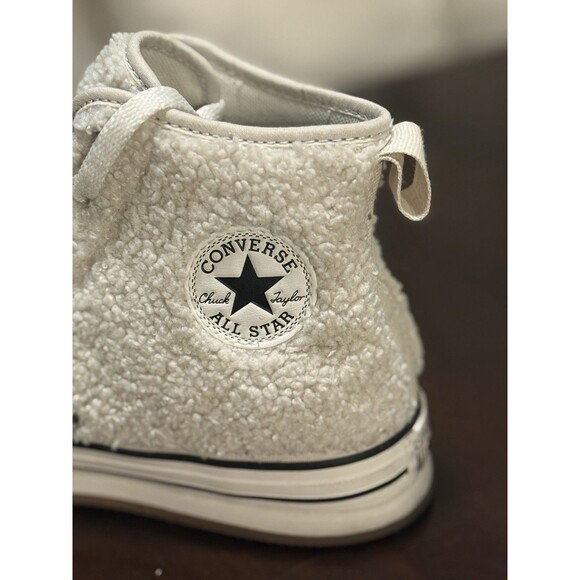Converse CTAS Mens Size 7 Youth 7 Platform Hi Top Shoes White Sherpa - Picture 2 of 7
